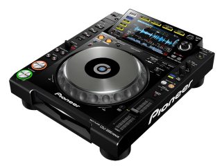 Pioneer CDJ2000 Nexus